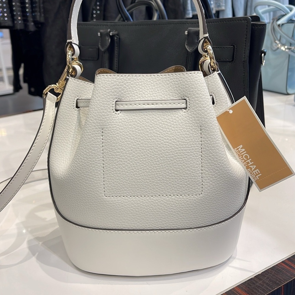 MICHAEL KORS 
Reed Medium Pebbled Leather Bucket Bag Satchel Crossbody Handbag - Picture 4 of 16